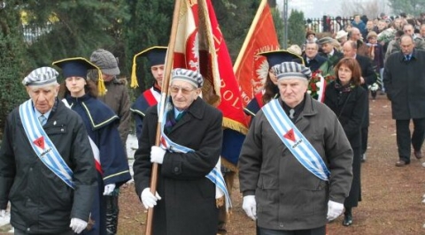 Przejdą z Auschitz do Wodzisławia w 70. rocznicę „marszu śmierci”