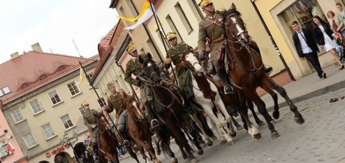 Wodzisław: Militarna majówka - 6. Piknik Historyczno-Militarny