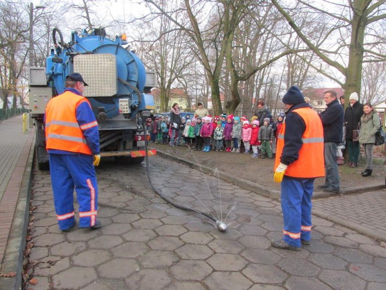 Kędzierzyn-Koźle: Przedszkolaki odwiedziły oczyszczalnię